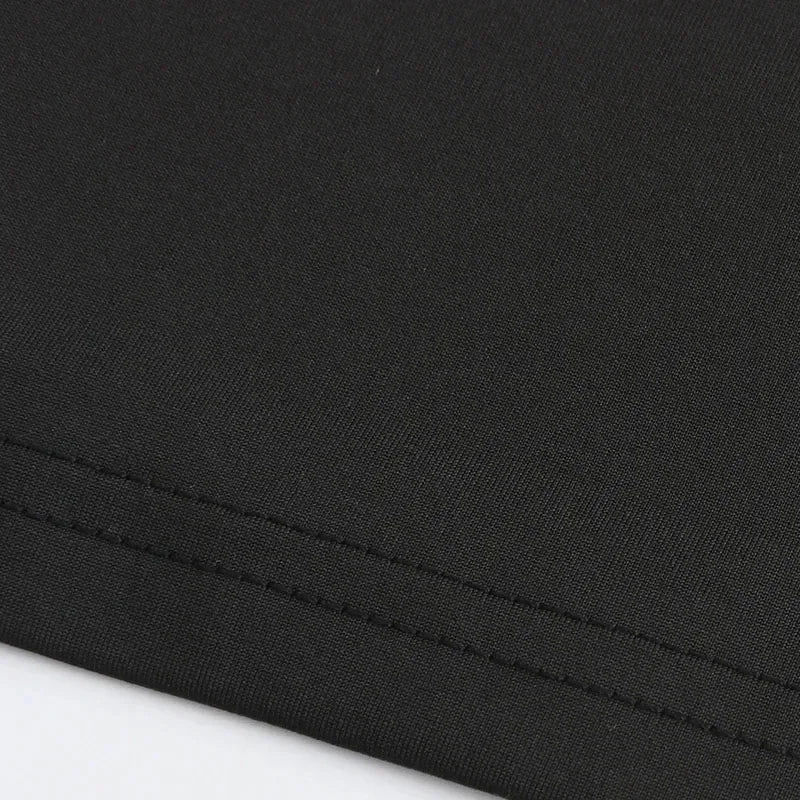 Casual white t‑shirt with “I Love My Girlfriend” slogan detail