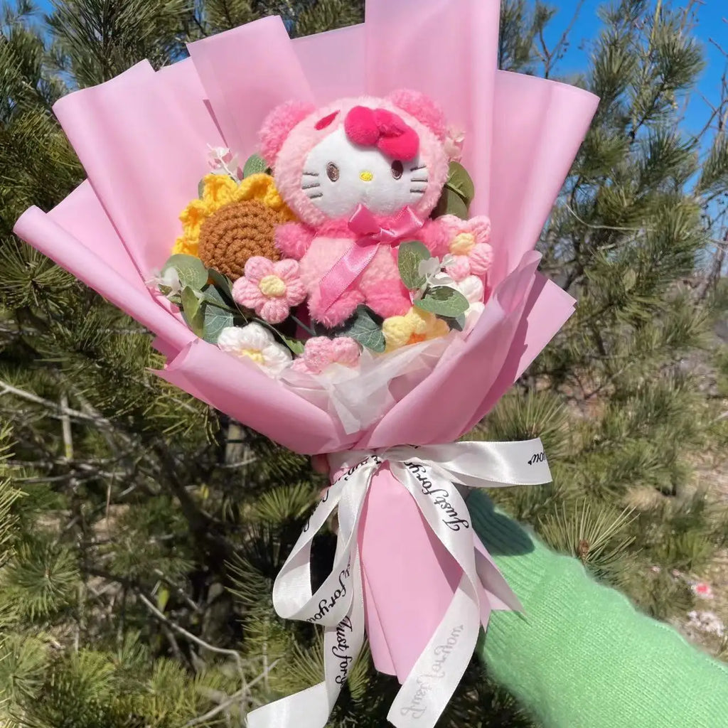 Romantic plush gift Hello Kitty with bouquet